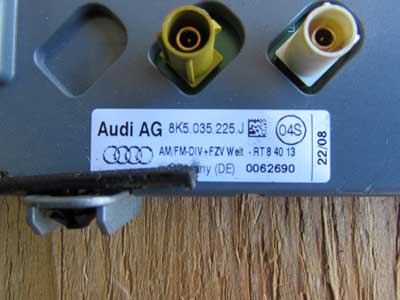 Audi OEM A4 B8 Radio Antenna Amplifier Signal Booster AM/FM-Div+F2V 8K5035225J 2009 2010 2011 S43